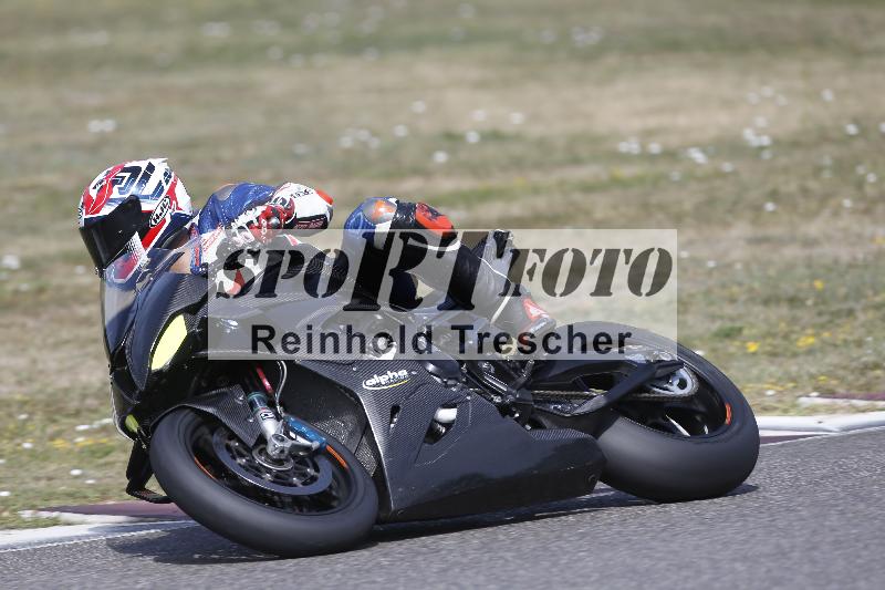 /37 09.08.2026  Pluess Motosport ADR/Freies Fahren/297